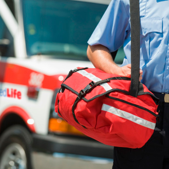 Ambulancias con Paramédicos MedLife